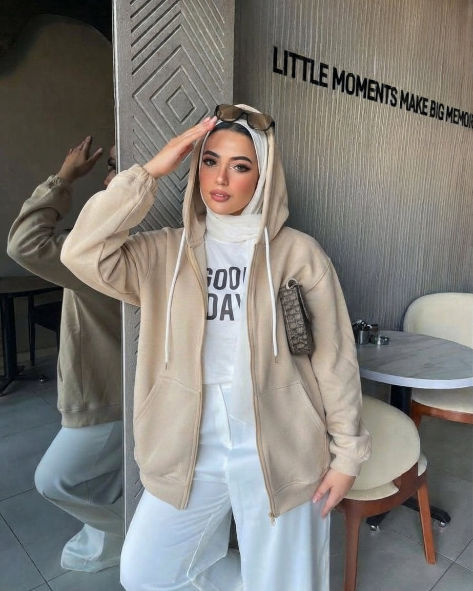 Zip up sweatshirt beige