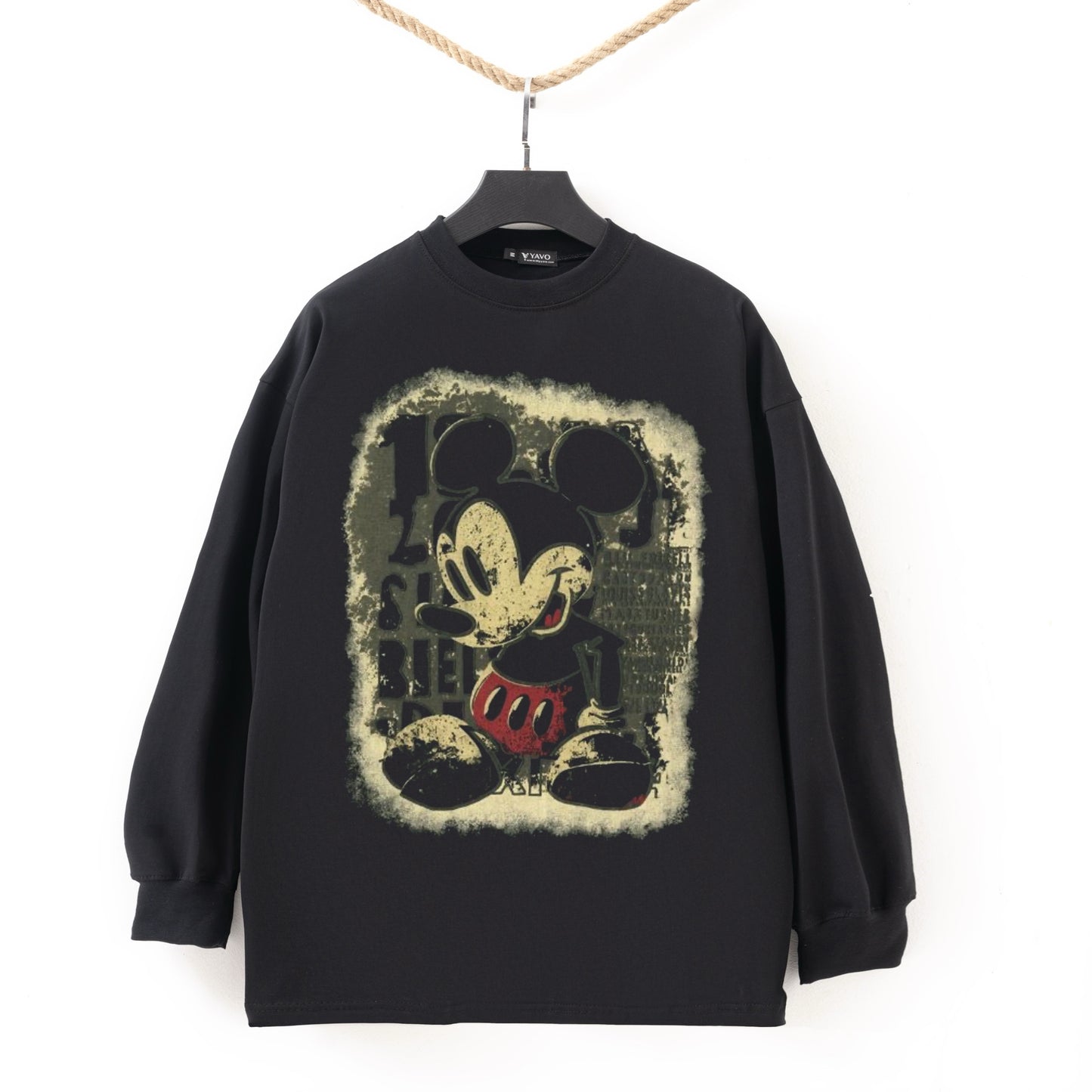 Vintage mickey black Tshirt