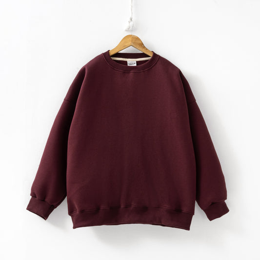 Plain burgundy sweatshirt