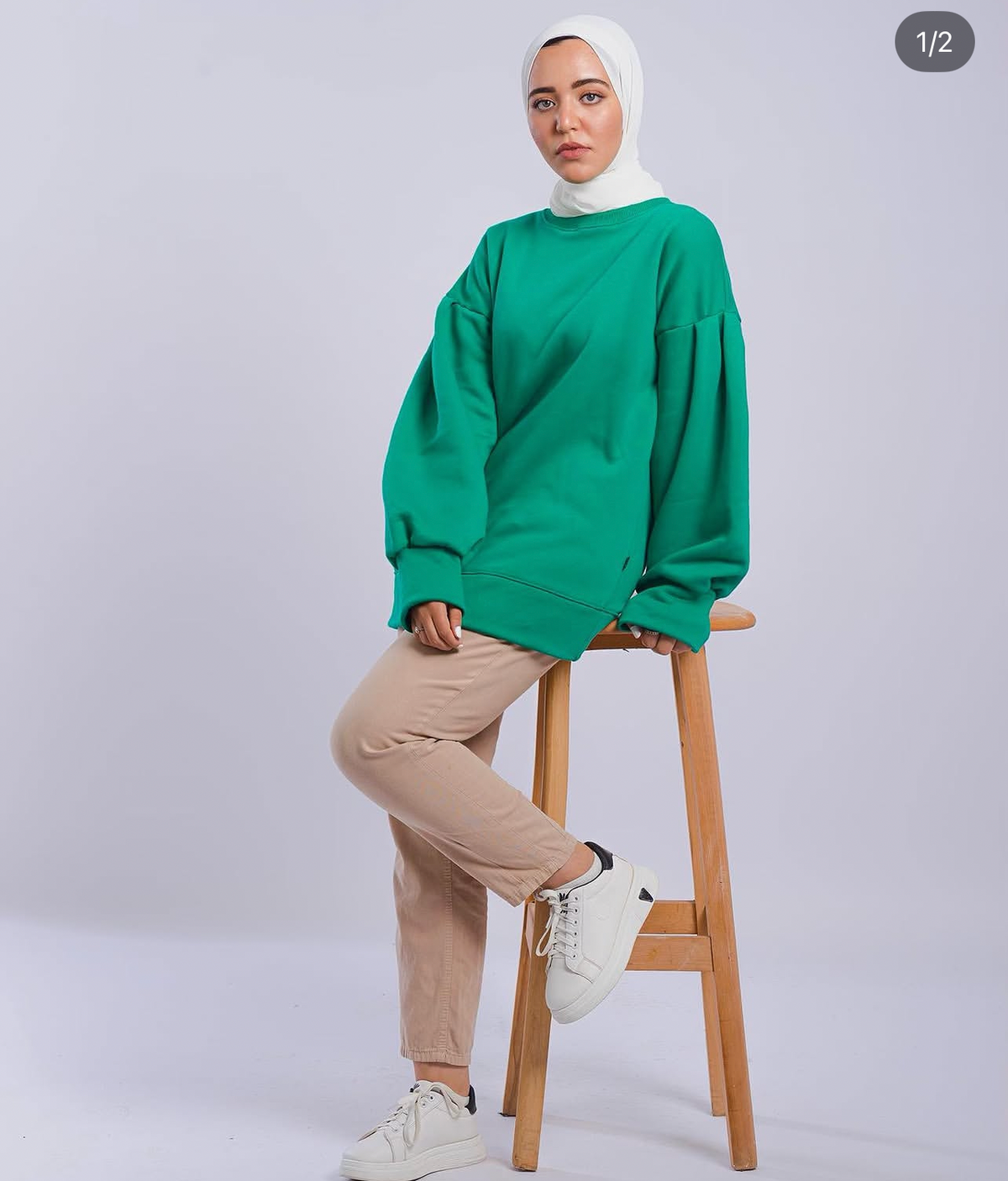 Green puffy sleeves sweatshirt