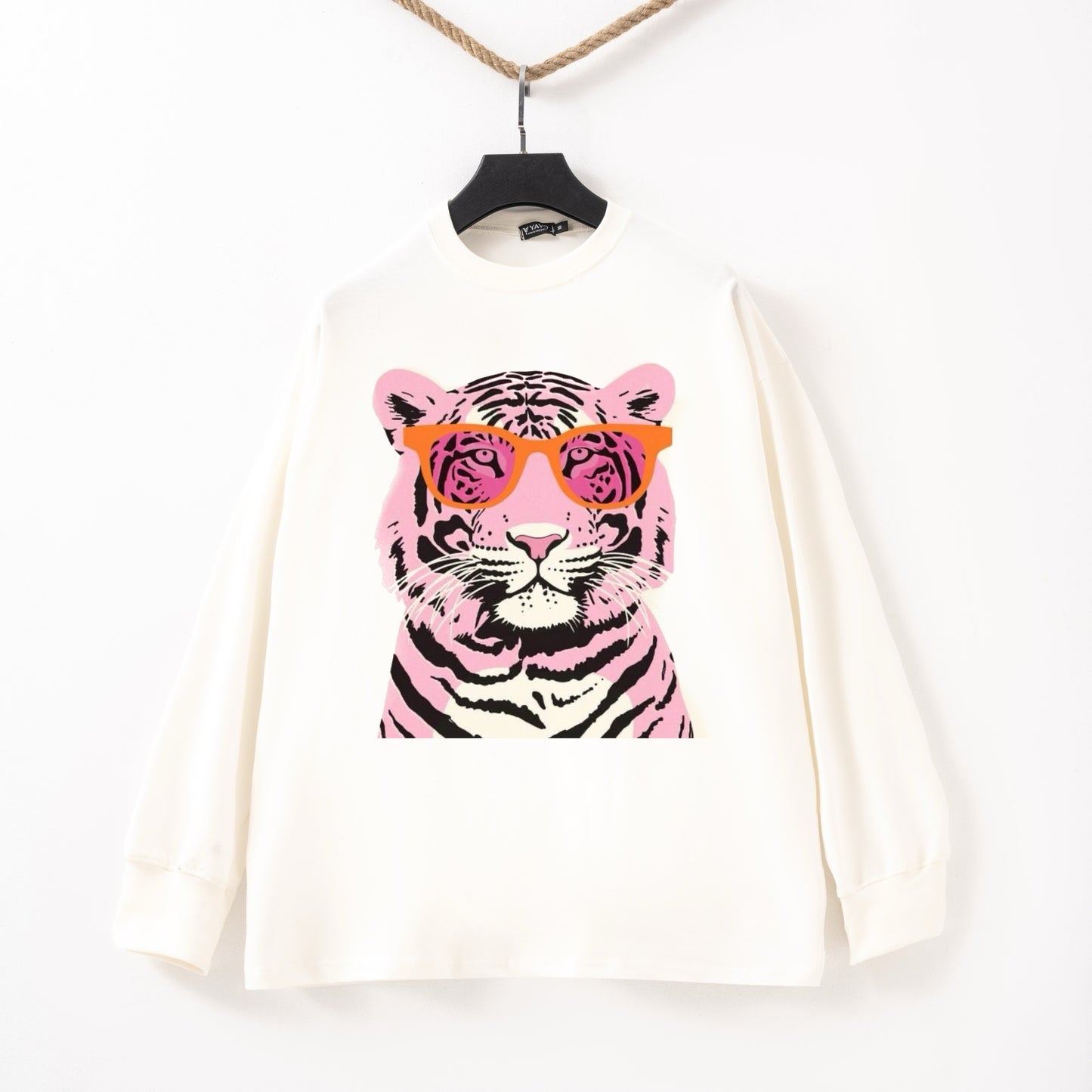 Pink tiger white Tshirt