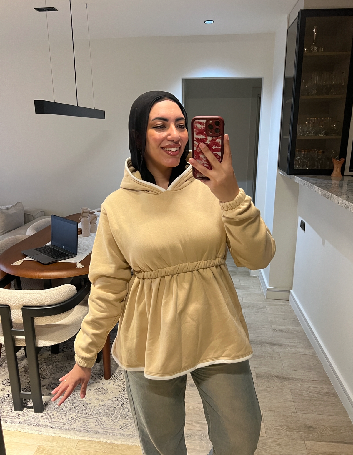 Waisted long hoodie beige