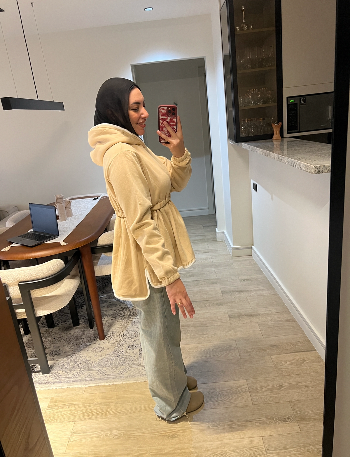 Waisted long hoodie beige